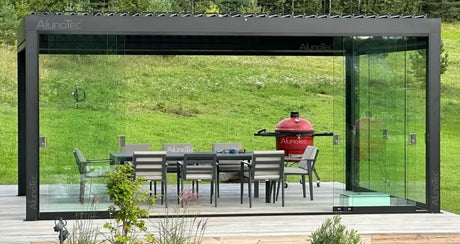 Custom Pergolas: Customizing Your Outdoor Experience