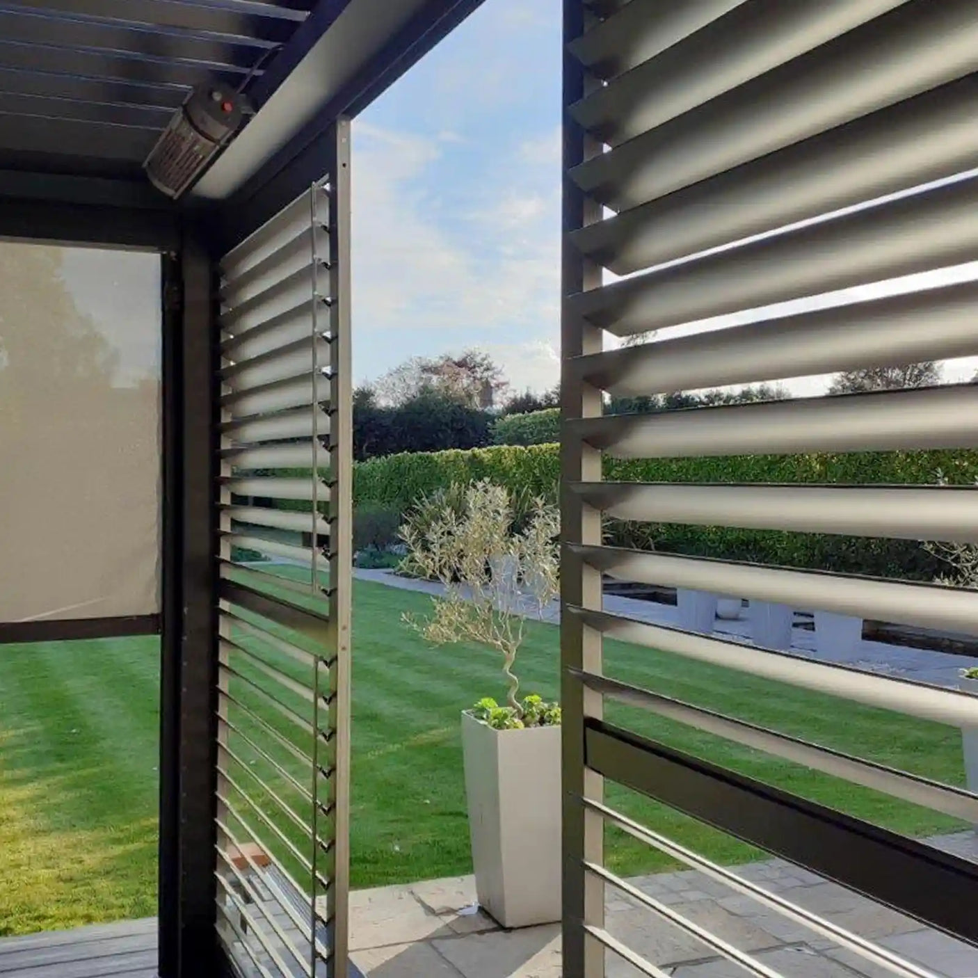 alunotec patio sliding shutter